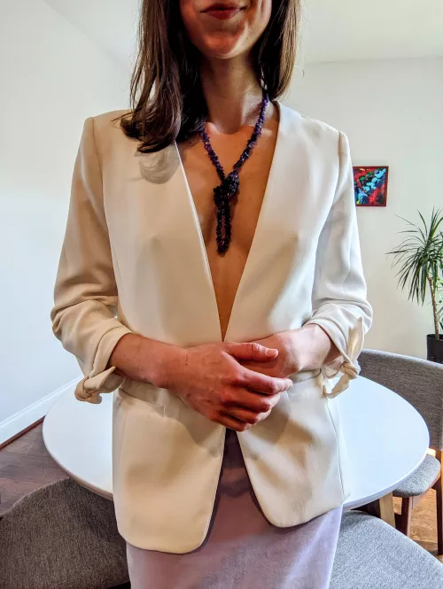 They keep the office so cold...I wonder why ๐