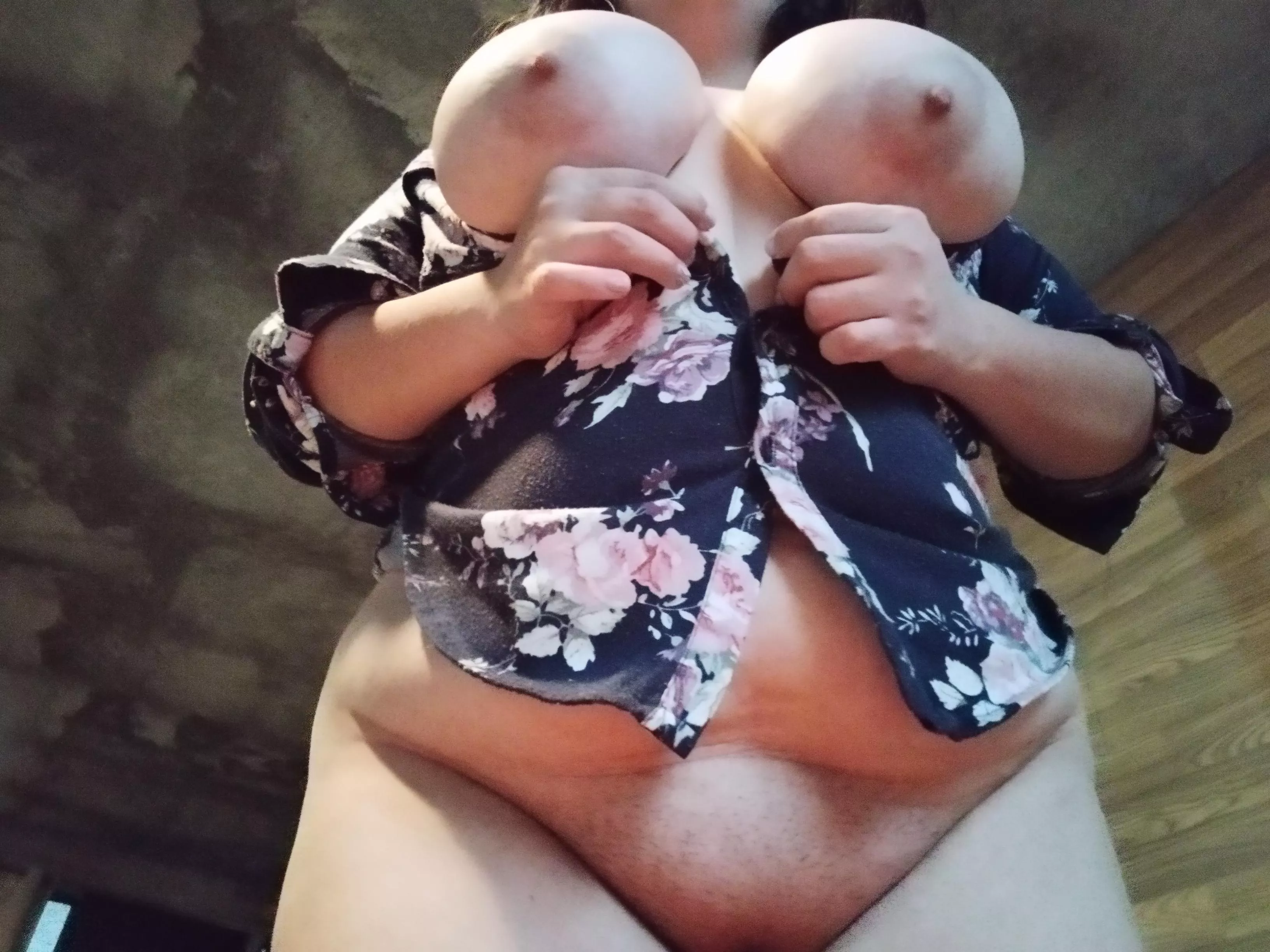 they're so big I can't even button my blouse 💕