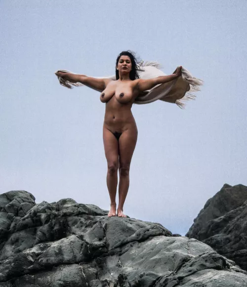 Thicker Dakini is more hot and sexy 🥵