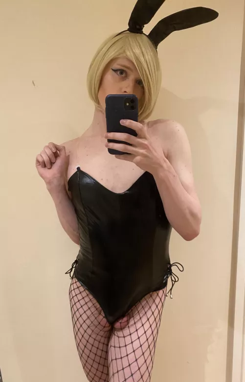 Think I might have a new fav outfit to get used to 😍