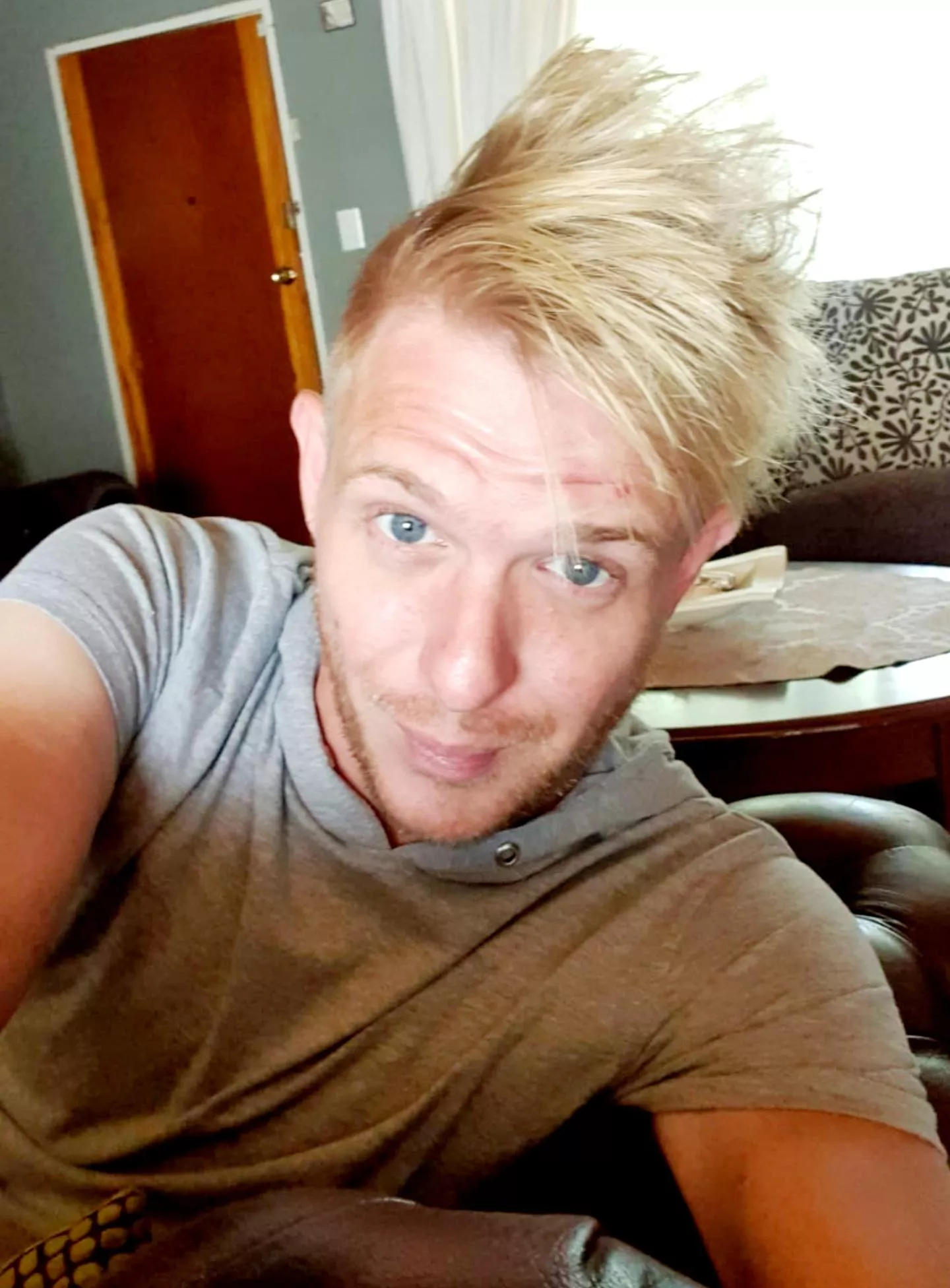 This hair - I get that i should grow it but this is what it looks like in the meantime ha ha