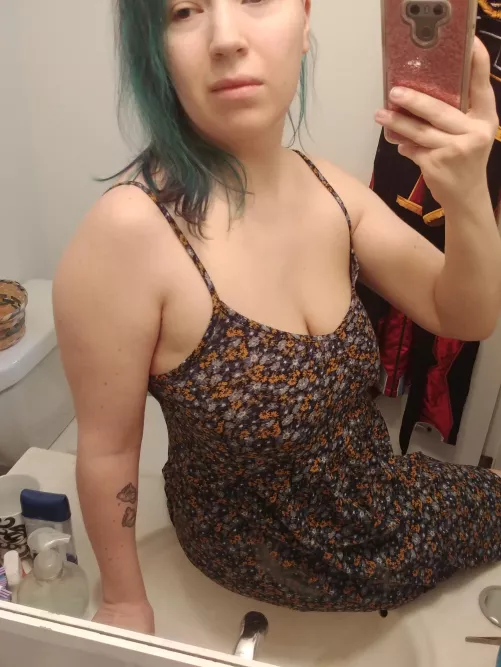 This is one of my favorite dresses. [F]