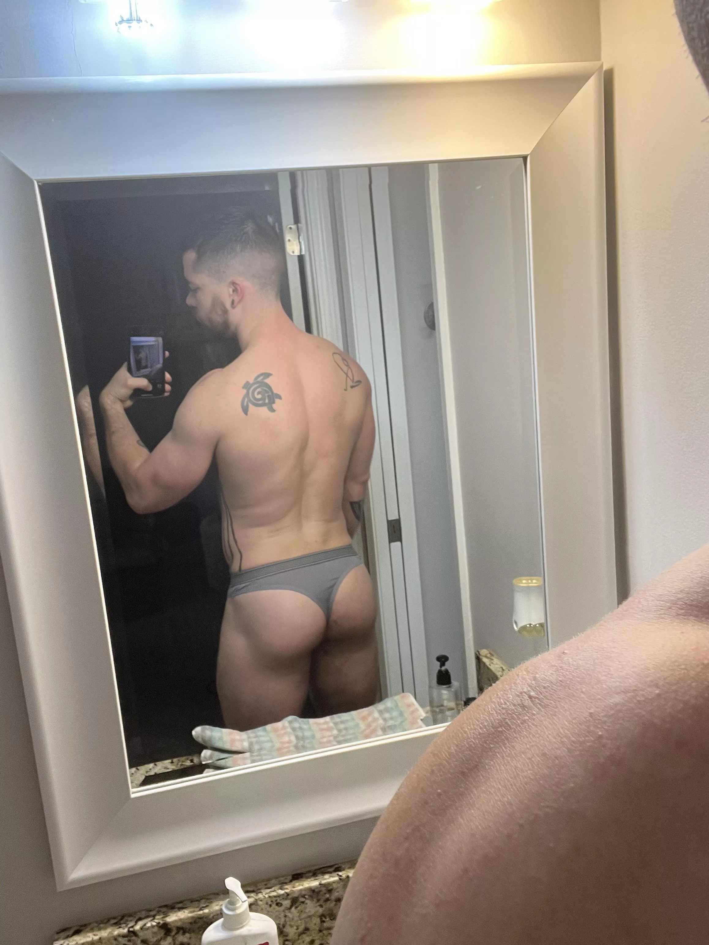 Thong day