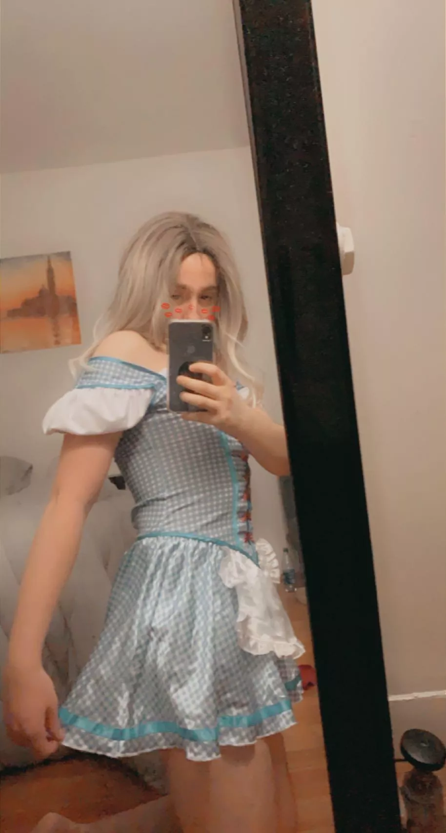 Thought my friends Dorothy dress looked good on me ☺️