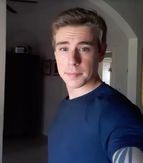 Thought my hair looked decent today. Decided to take a pic.