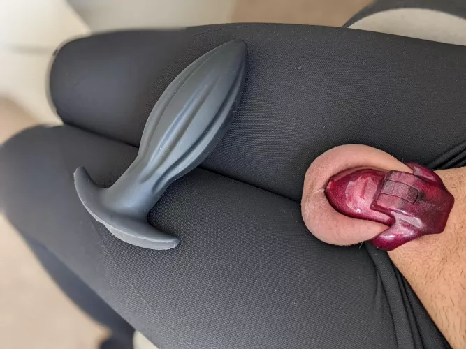 Time for squats with the monster plug inside me