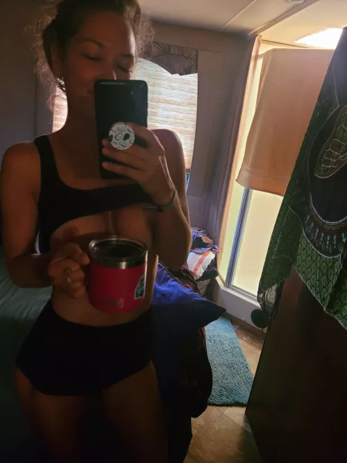 took this specifically for my fav group this AM! I hope everyone had a great wknd! (f)