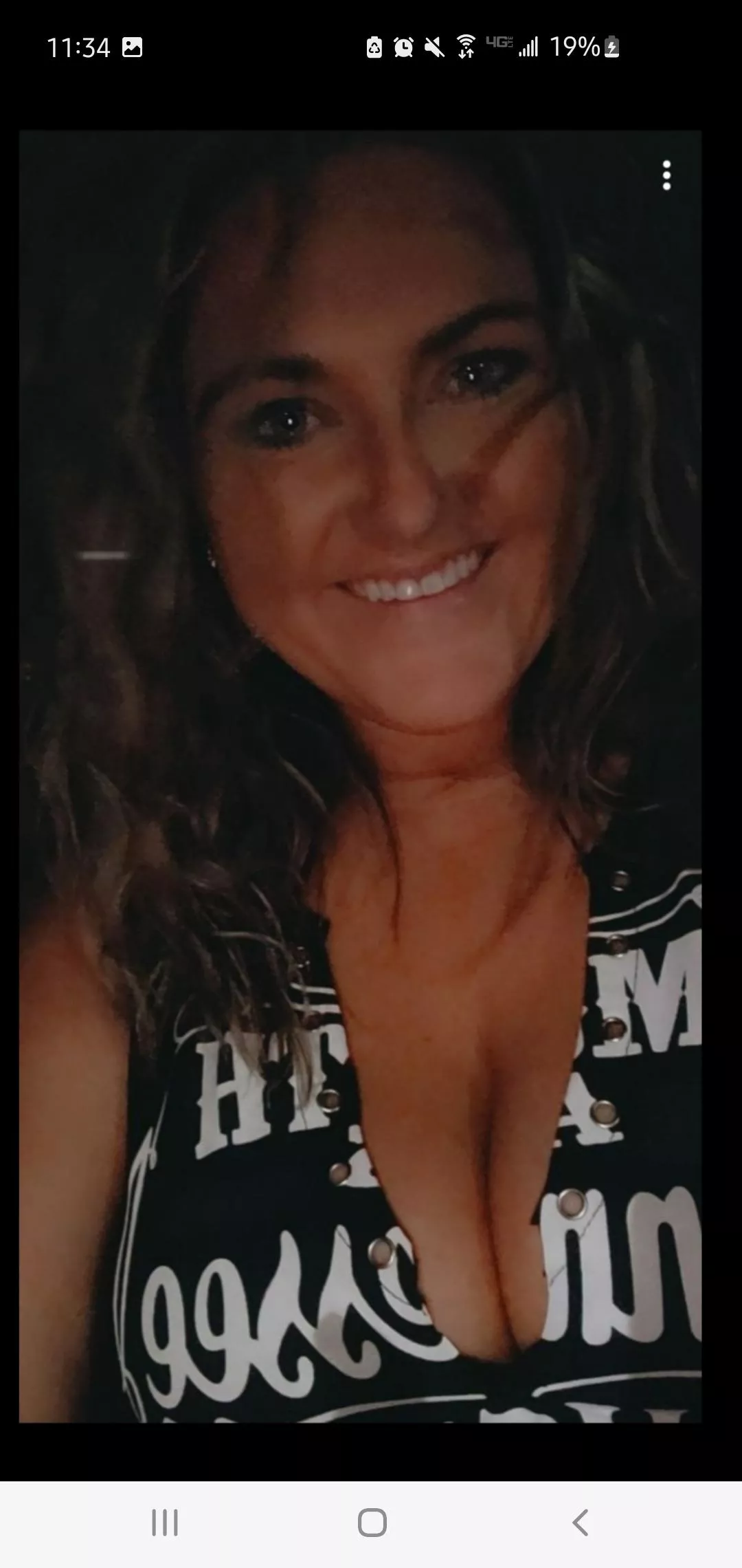 Trading or tributes? She's 33. Snap me @ showdemoff [M4A]