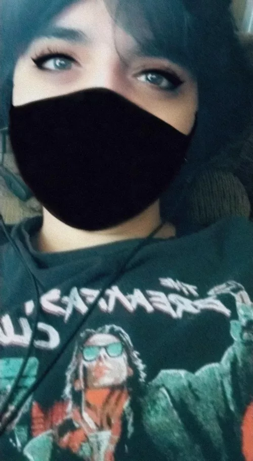 uhh hii :3 Maya here~ hope your day's going well <3💕