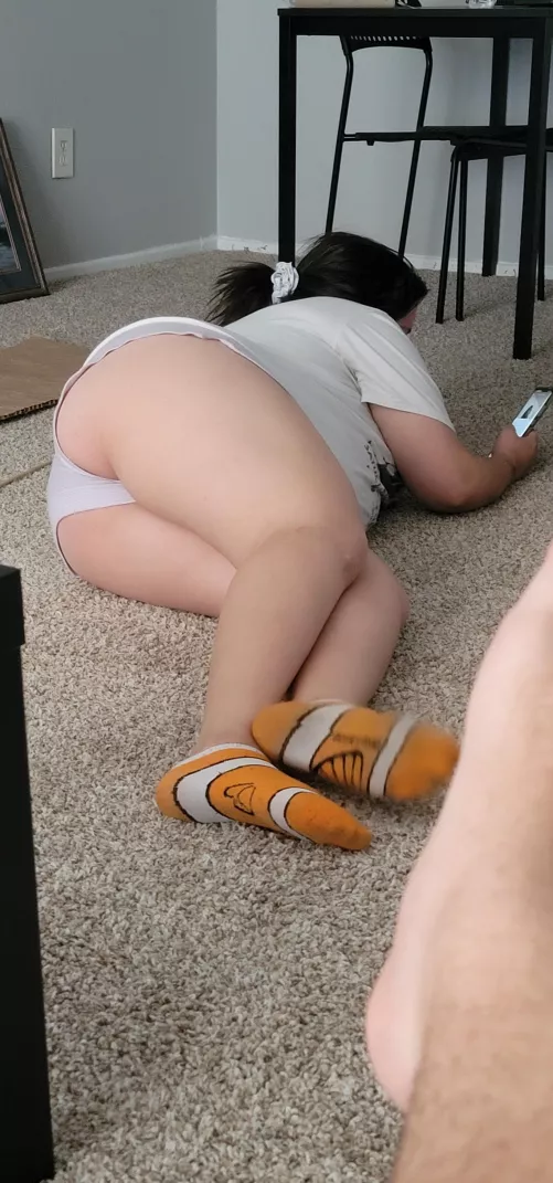 up vote or dm If you want to see more of my slutty wife