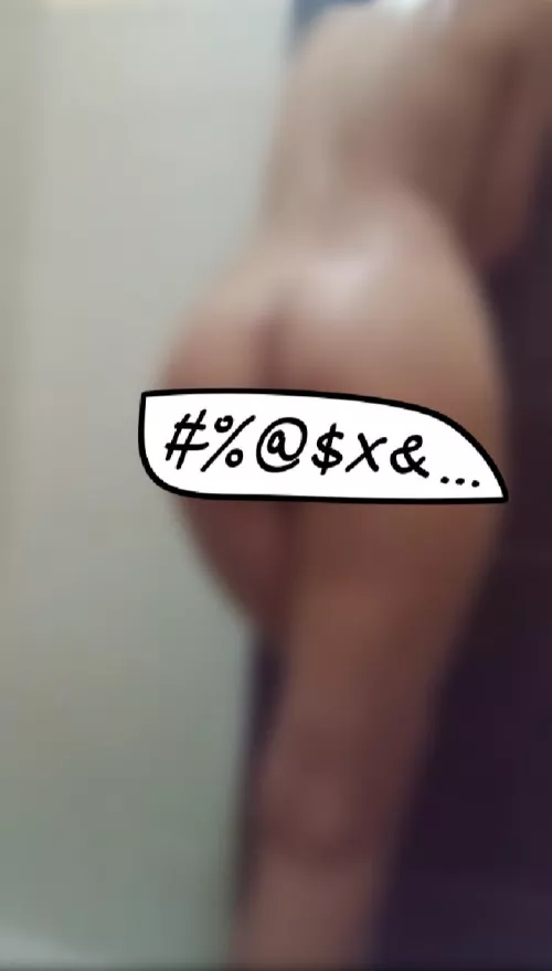 Upvote to see my uncensored ass on your dm 😉