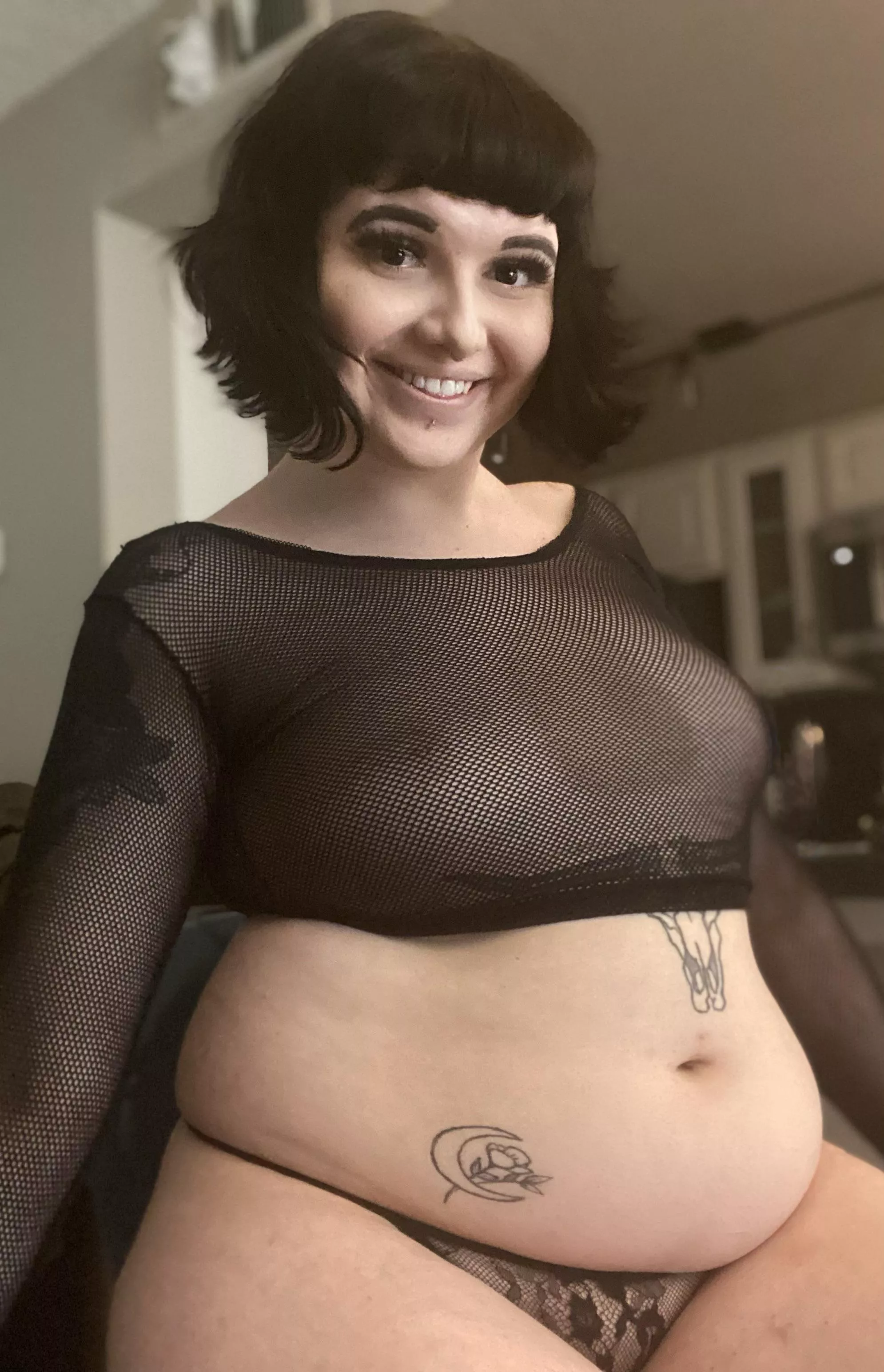 Ur chubby emo gf ❤️