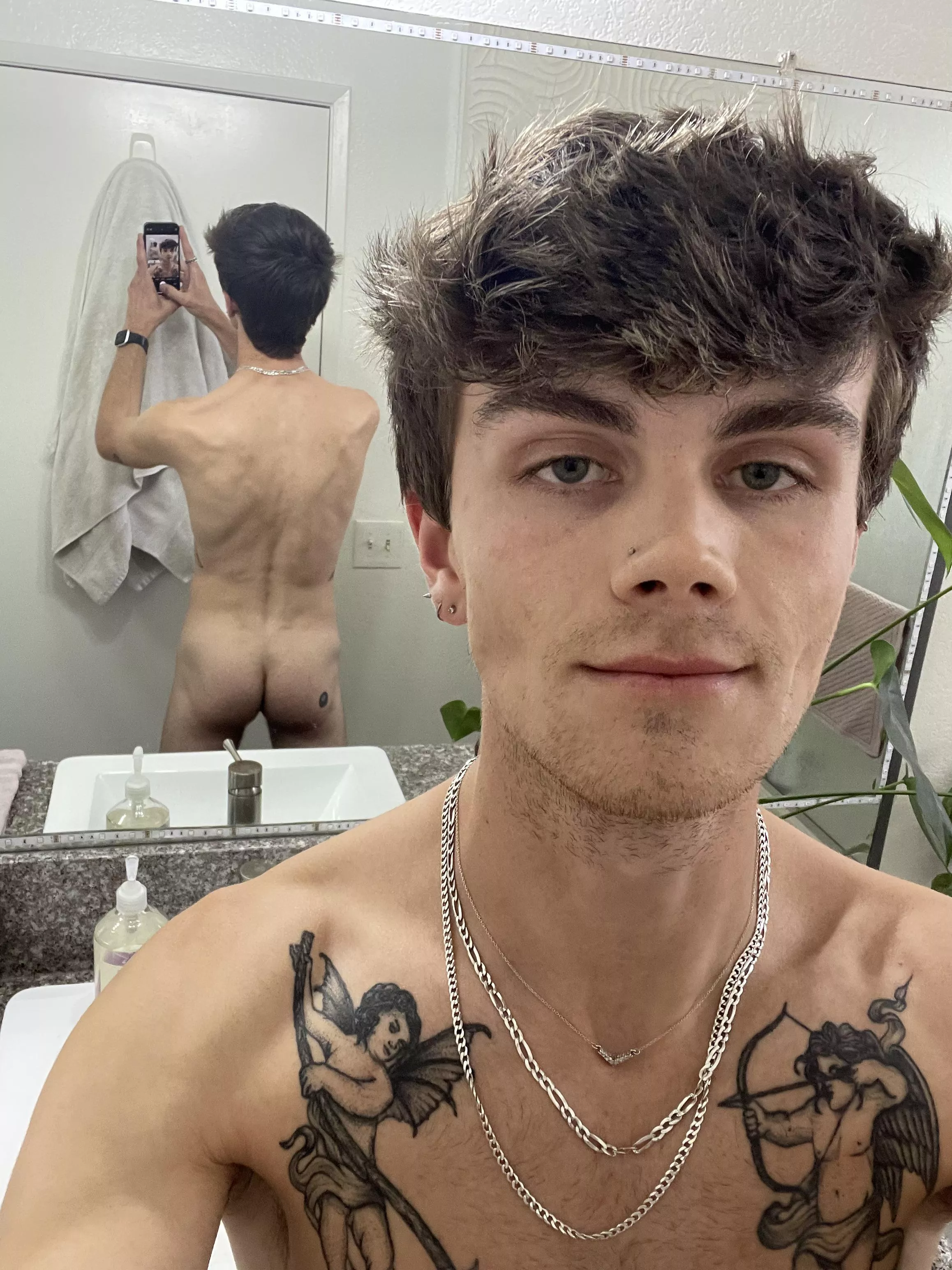 Use me as your cushion 🍑