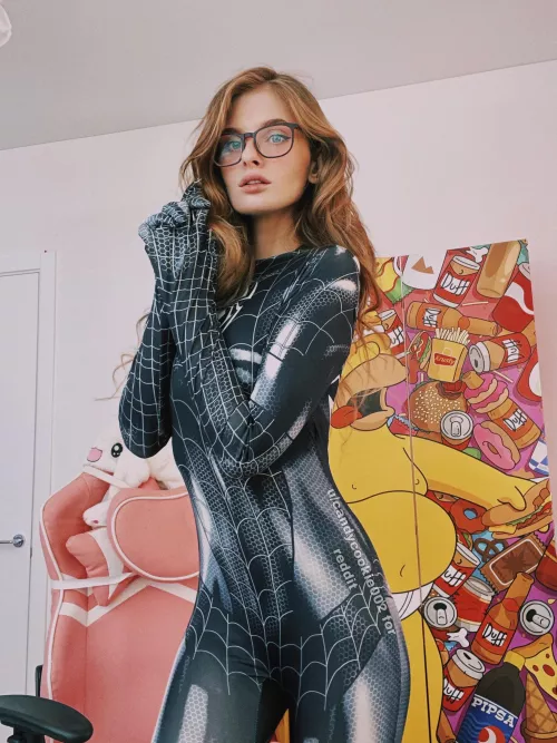 Venom by Alice (candycookie)