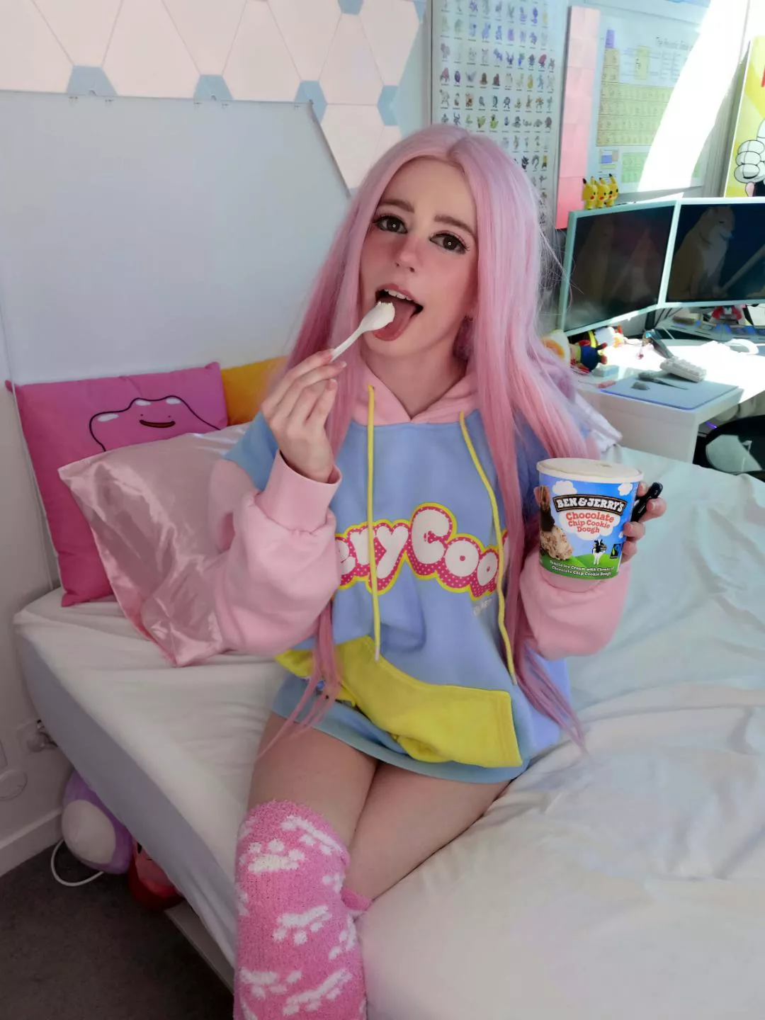 wanna come over for Mario kart and chill? ✨💞