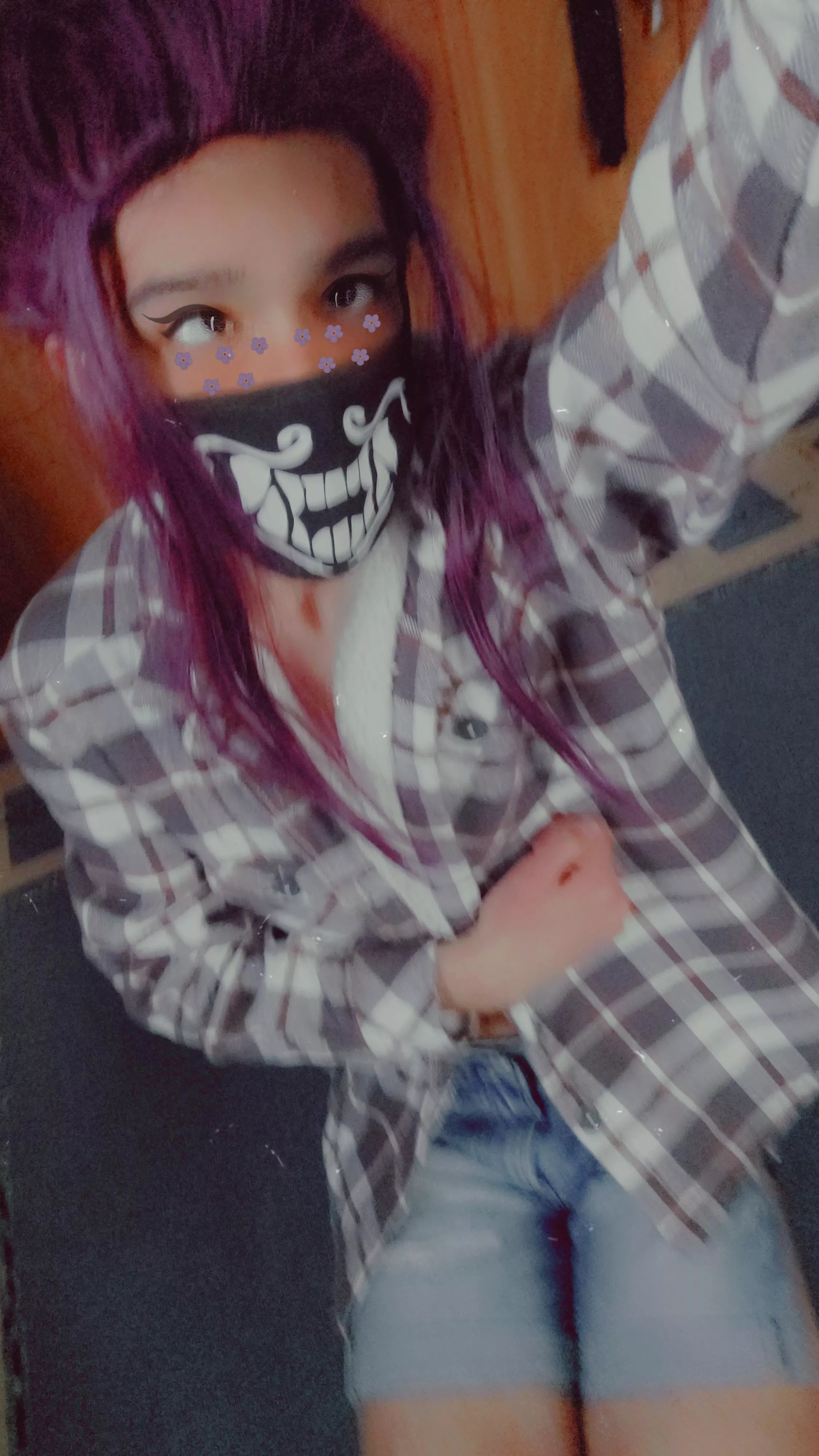 Wanna have fun with me? :3