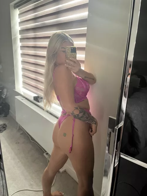 Wanna see my tight little Irish pussy?