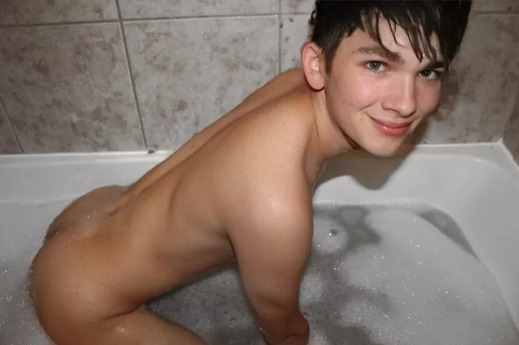 Wanna take a bath? 🥰