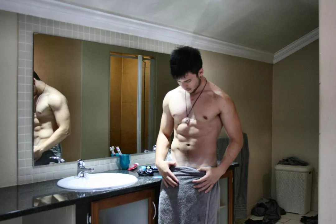 Was told to post here, if this gets some love I might from the towel😉