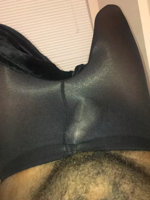 Wearing these feel so good I got in them as soon as I got home🤤