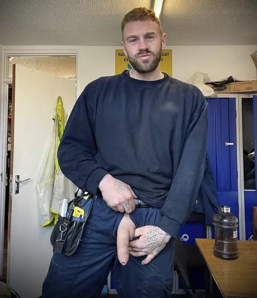 “Well hung Tradie” …