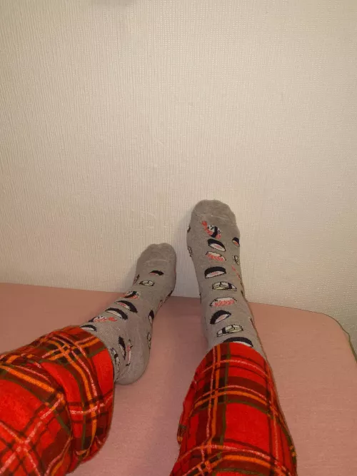 Went to a sushi all you can eat. You can say I was dressed for the occasion 😋😝[f]