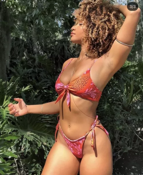 What are you doing with her 🔥🥴