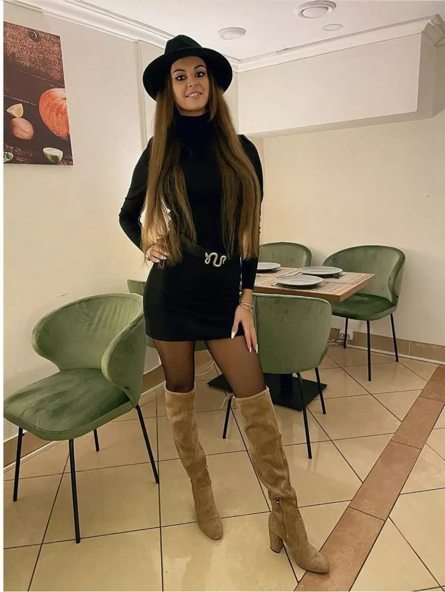 What do you think about pantyhose with long boots?