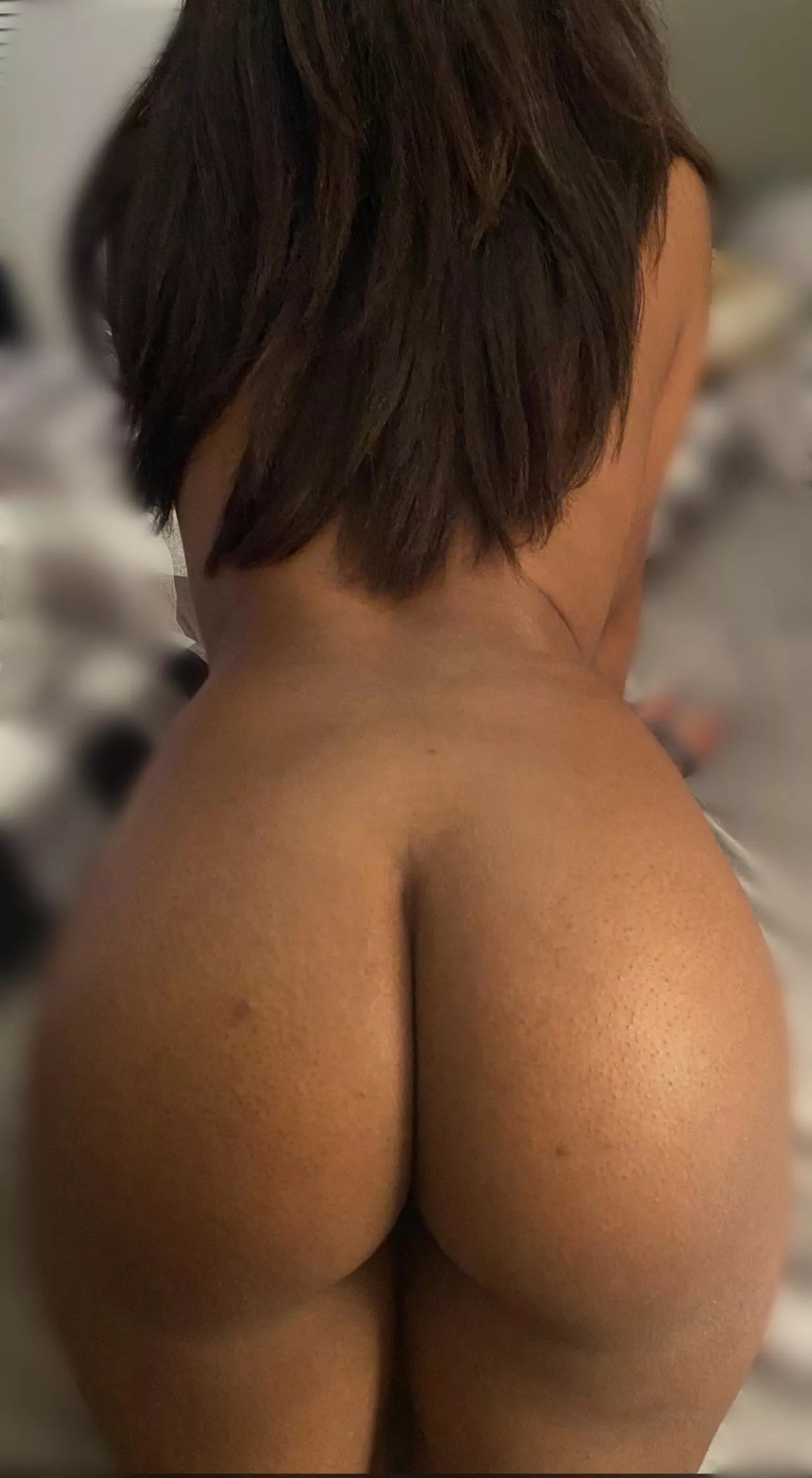 What kind of face do you think she’s making?