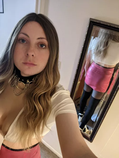 What my smile get you into bed? 💋