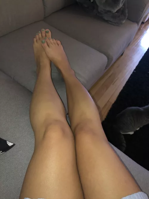 What would you do with my feet 🥰🙈