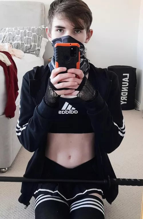 Whatcha think of the tummy? 😁