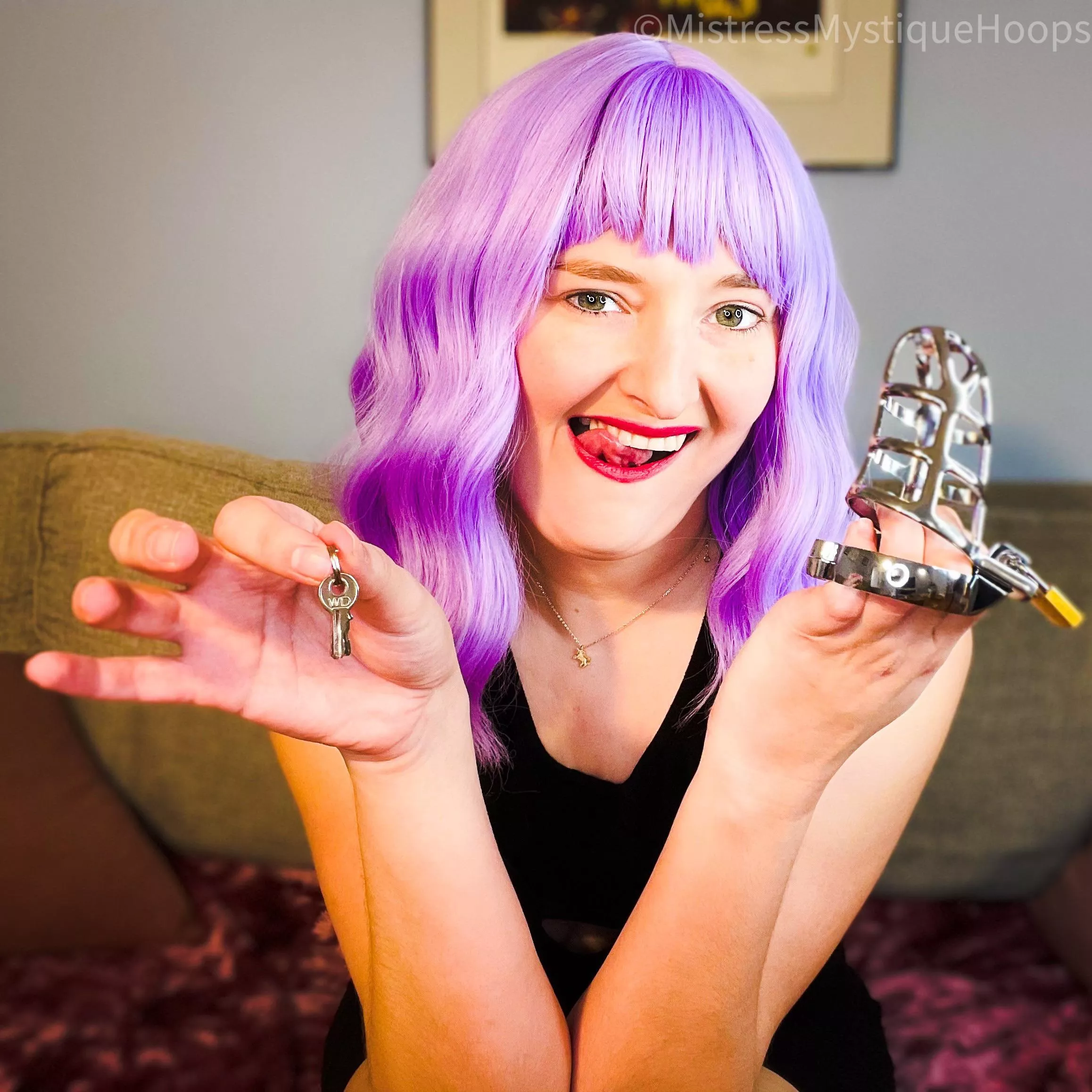 What's the longest amount of time you've been in chastity or gone without an orgasm? How did it affect you? 💜😈💜
