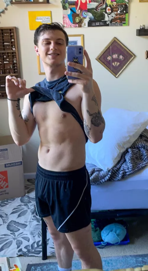 what’s up bros? [21]