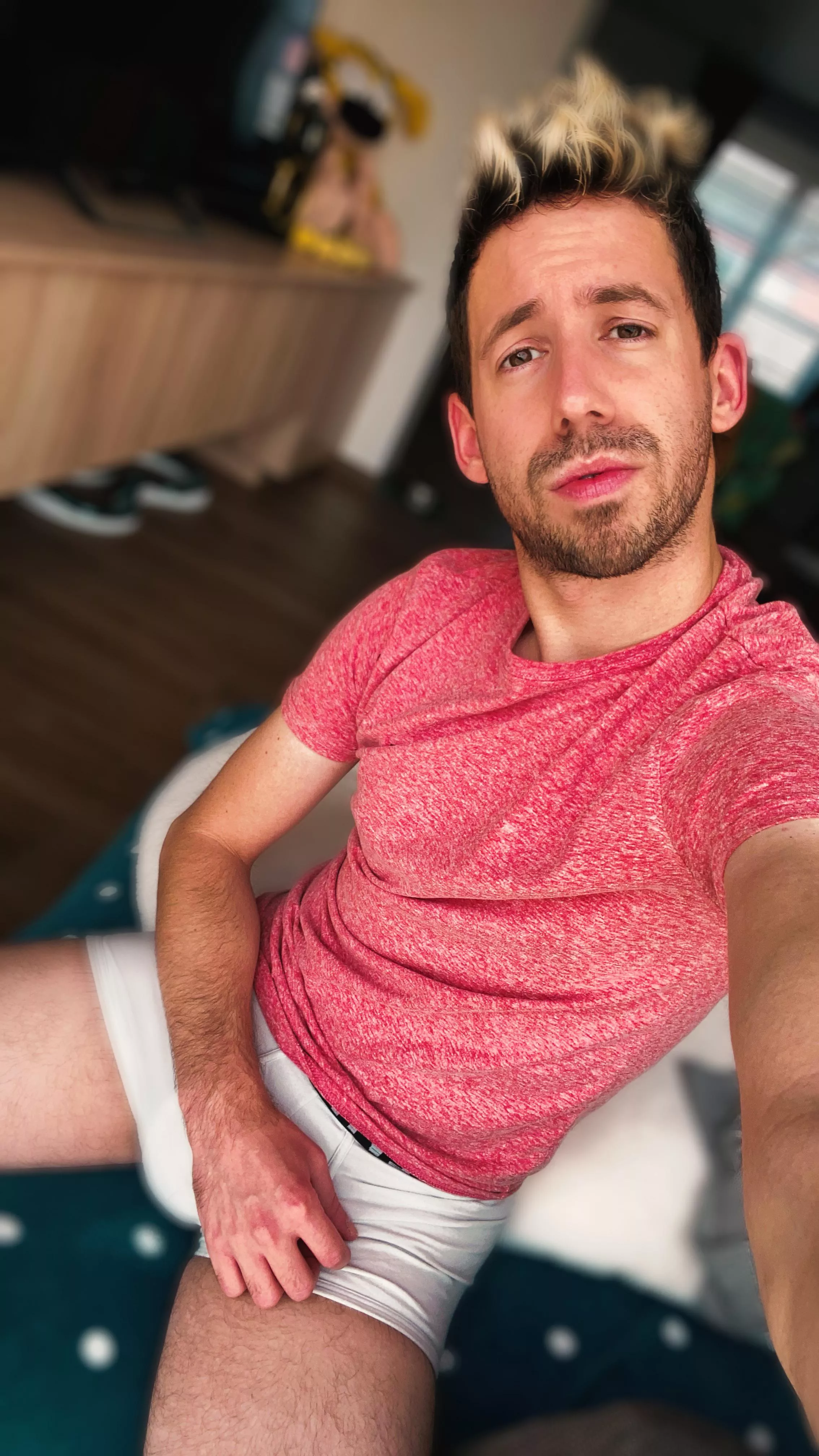 What’s up guys? Happy weekend!!