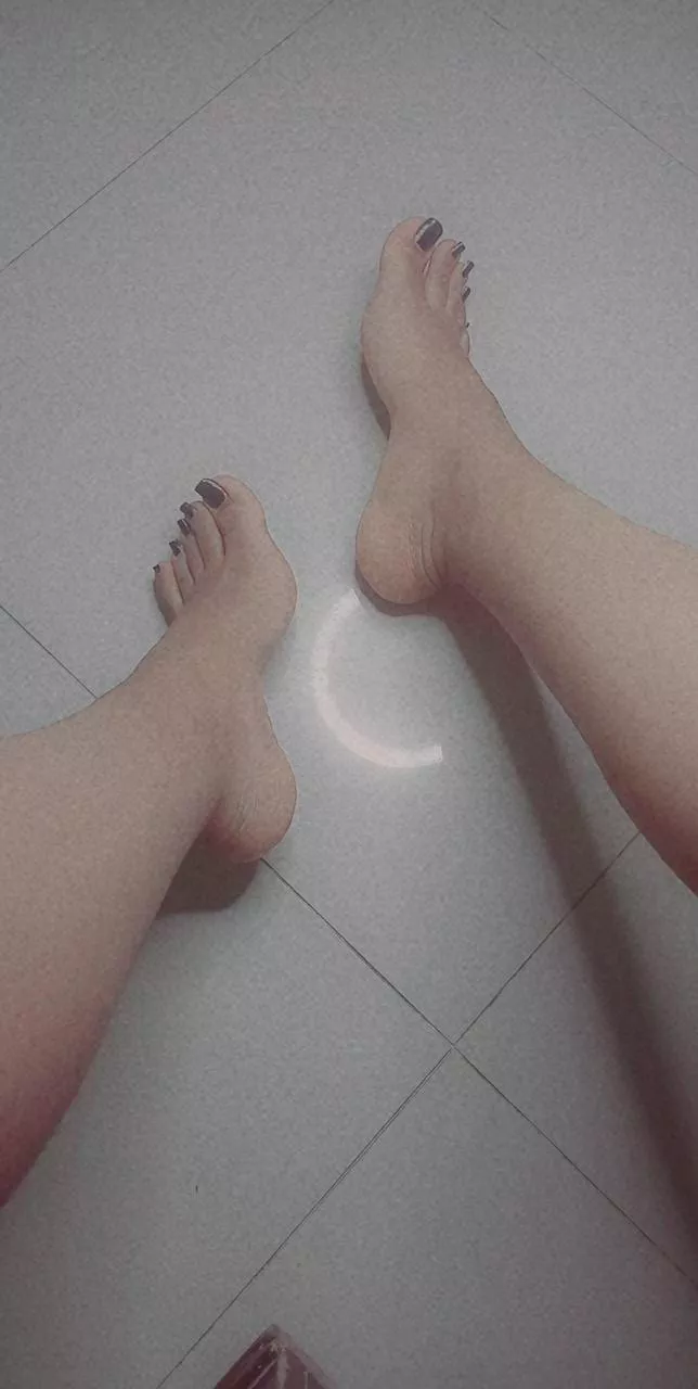what's your ultimate tgirl feet fantasy? what's your ultimate tgirl feet fantasy?