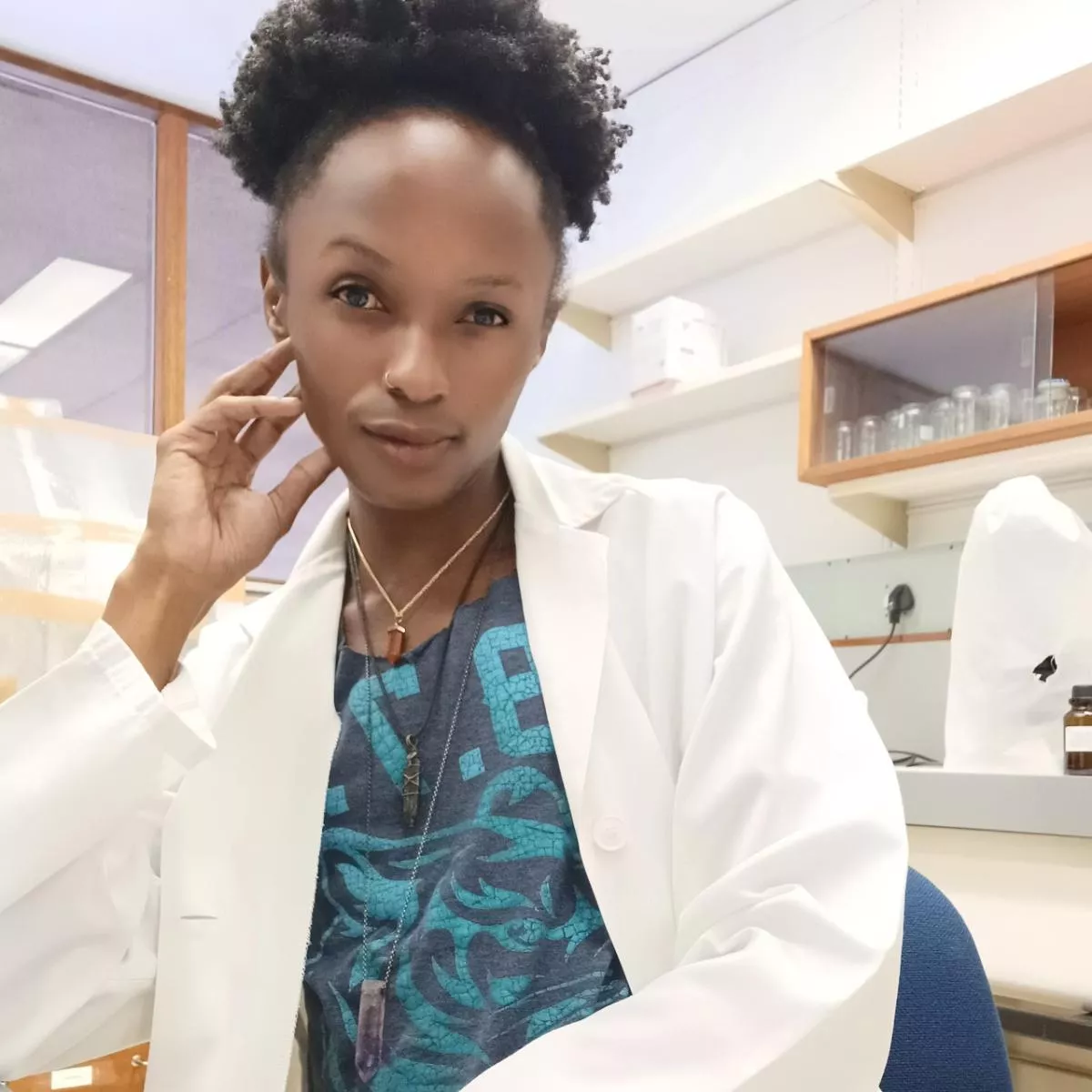 When the lab lighting is on point 👌