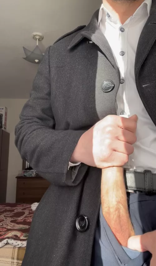 When you have a quick bone and the sun is on spot, i cant resist pulling out and 📸😉