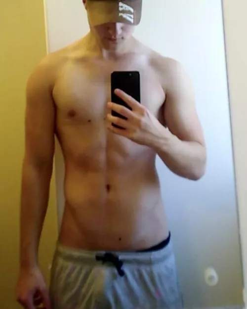 When you spot your gym bro getting changed in the locker room ;) m19