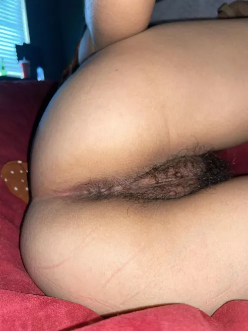 Which hole is your tongue slipping in first?