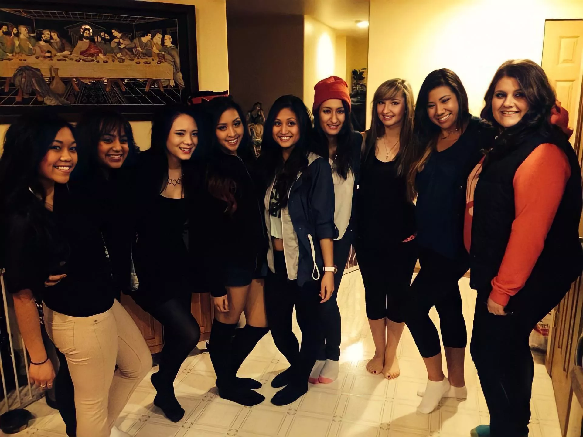 Which house party babe would you want to smash❔