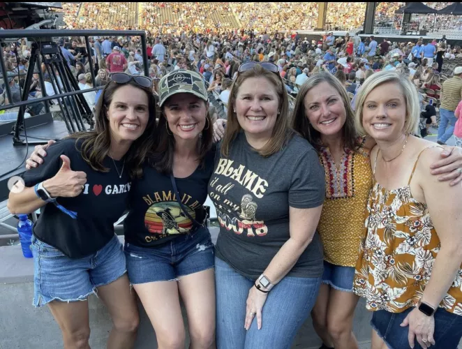 Which MILF in the bathroom stall during the concert?