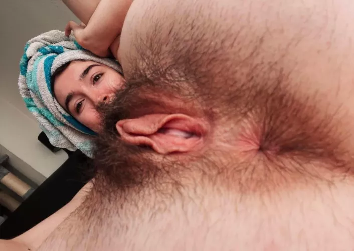 Which one of my innocent High School TEEN HOLES gets it 1st??? 🤔😈🥵💦🤷🏻‍♀️