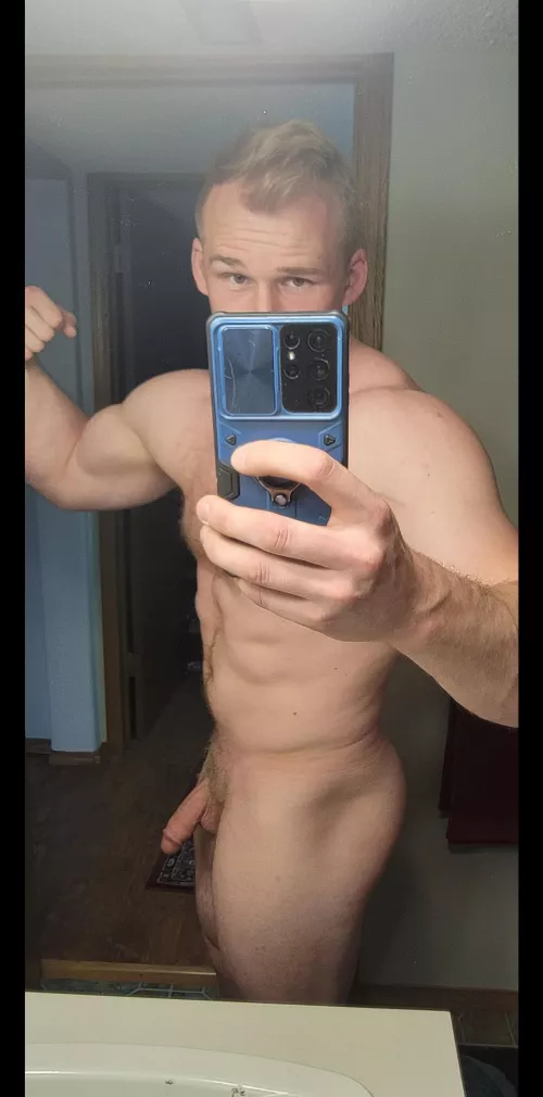 which one of you ladies need a workout partner ;)