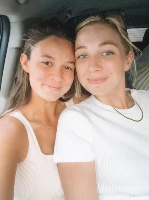 Which one would you pick (to shag)? Let me know what will you do.