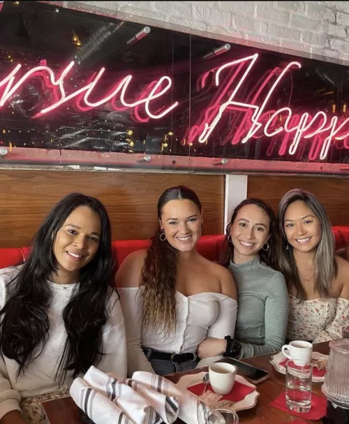 which smile finishes u