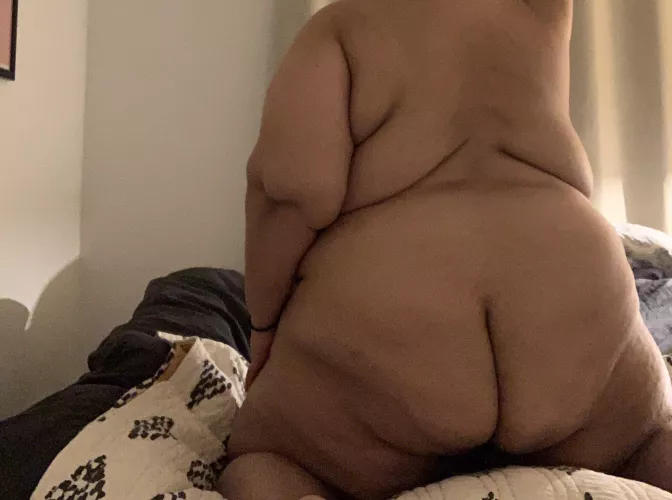 Who doesn’t love a back shot? ;)