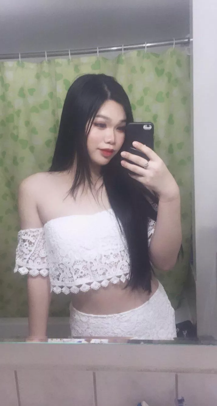 🏳️‍⚧️ Who doesn’t love long hair? 🏳️‍⚧️