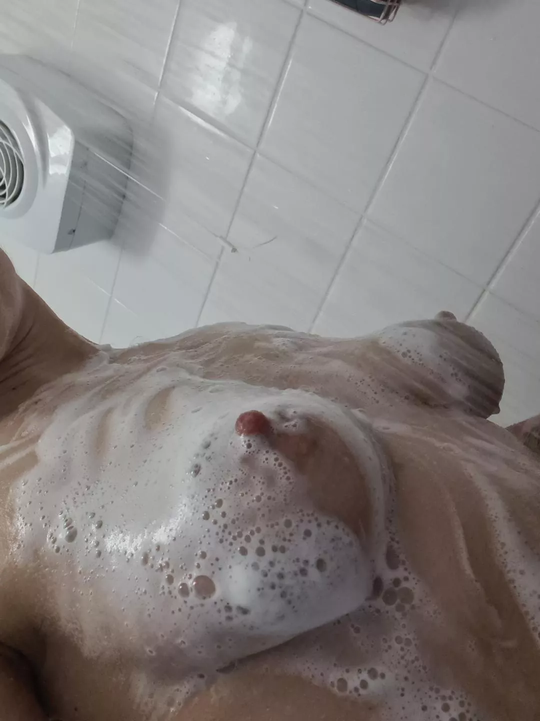 who has the morning 🍆?? ❤️ showing my 🍑 on OF