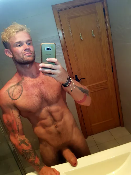 who is in wuth tatto guys?